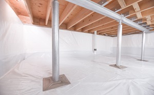 Crawl space structural support jacks installed in Chittenango